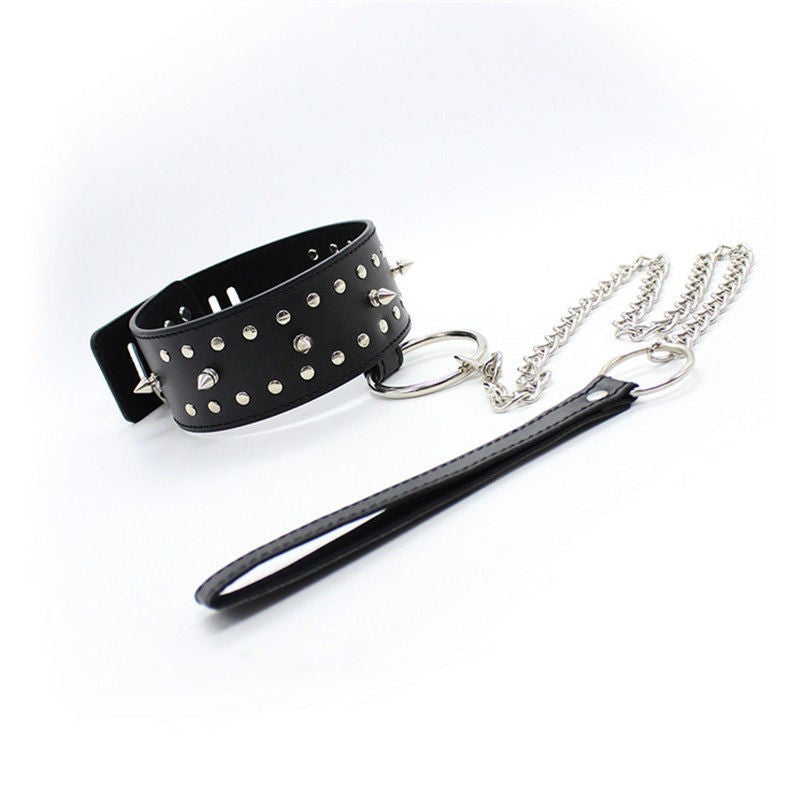 Lock & Lead - Collare Borchiato con guinzaglio e lucchetto