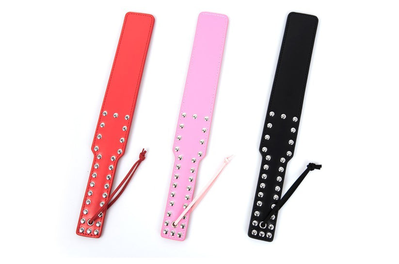 Spiked Touch - Paddle con Borchie