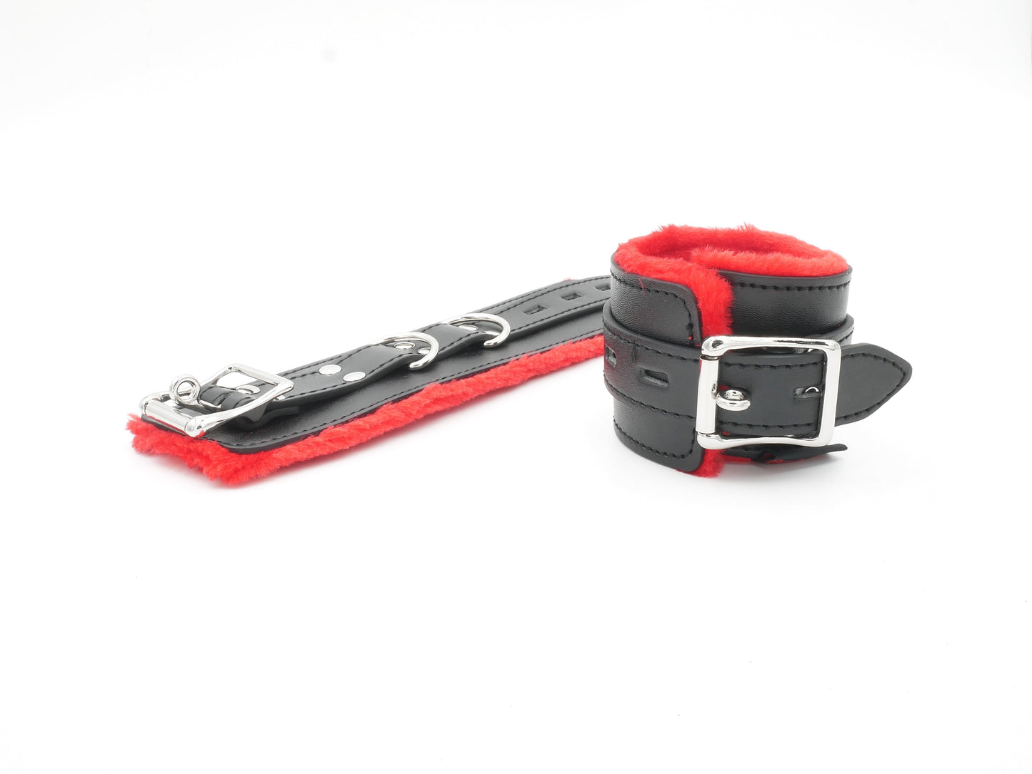 Dark Flame - Manette in Ecopelle con Peluche