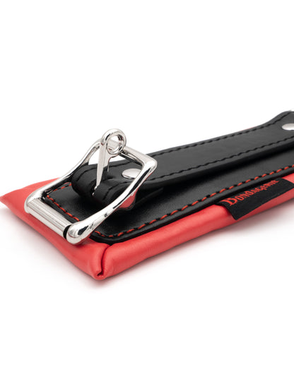 Cushy - Collare imbottito con guinzaglio