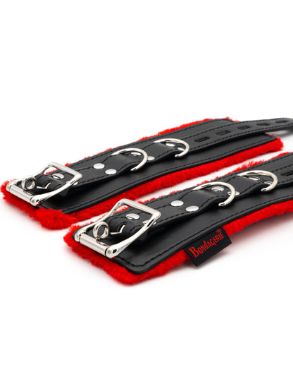 Dark Flame - Manette in Ecopelle con Peluche