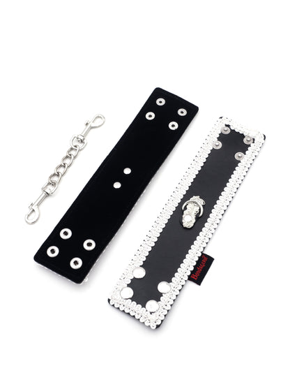 Gothic Desire - Manette con ricami in pizzo