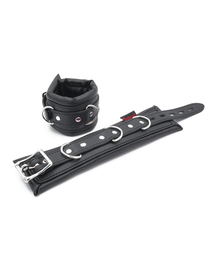 Cushy - Manette Imbottite in Ecopelle